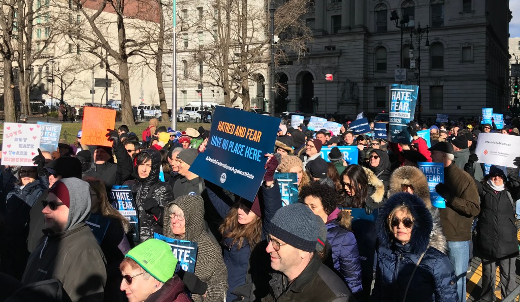 Thousands March in ‘No Hate, No Fear’ Protest Against&nbsp;Anti-Semitism