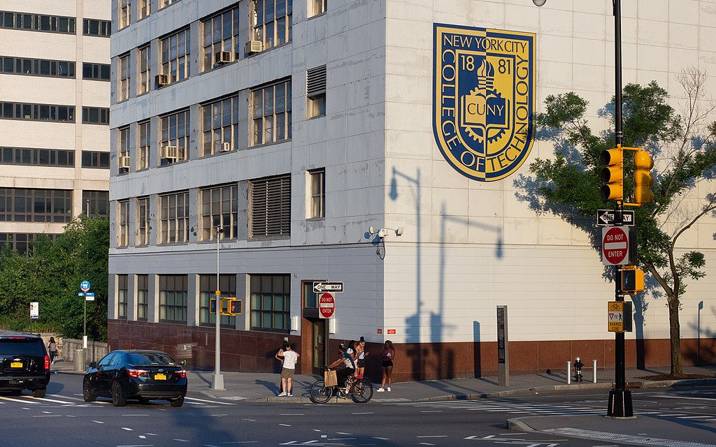 With No Chairperson Elected, USS Concludes First Day of&nbsp;Election